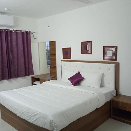 Purple Passion Hotel Ranipet ภายนอก รูปภาพ